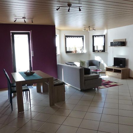 Anja'S Ferienwohnung Alken Ngoại thất bức ảnh
