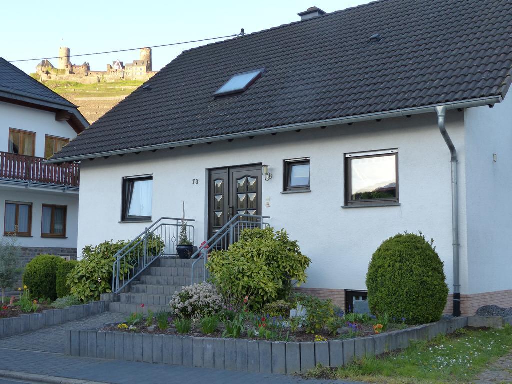 Anja'S Ferienwohnung Alken Ngoại thất bức ảnh