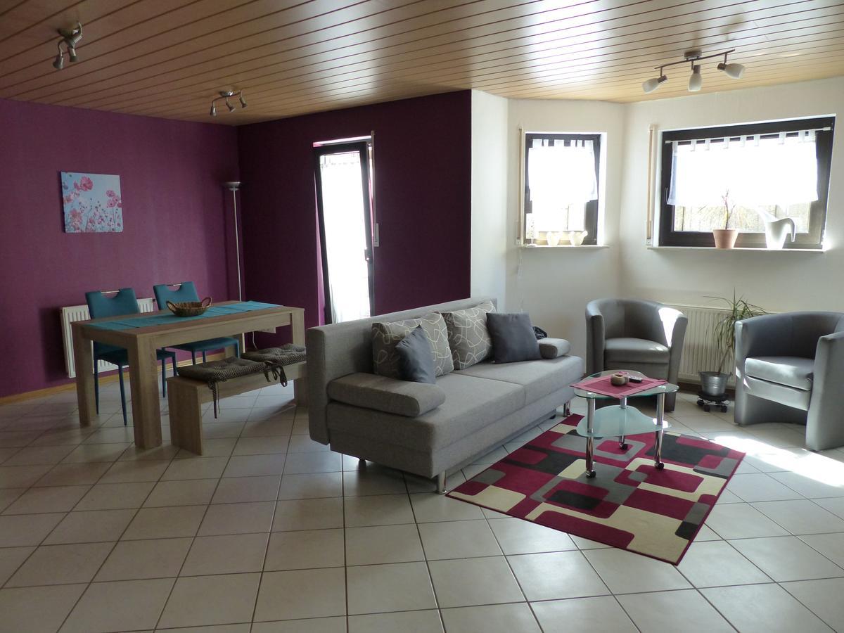 Anja'S Ferienwohnung Alken Ngoại thất bức ảnh