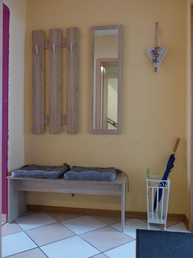 Anja'S Ferienwohnung Alken Ngoại thất bức ảnh